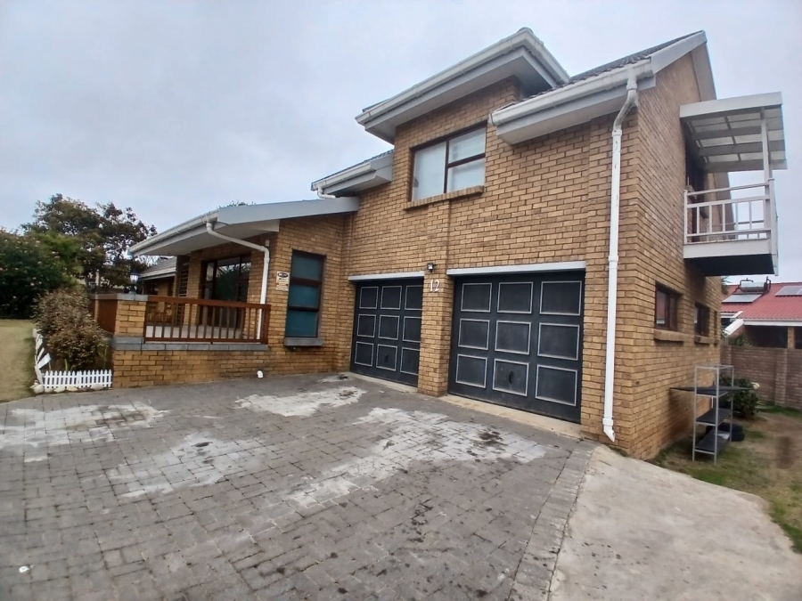 4 Bedroom Property for Sale in Hartenbos Central Western Cape